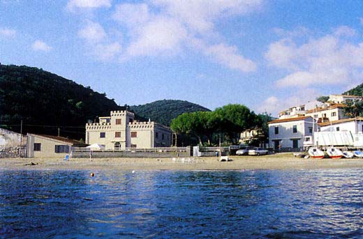 spiaggia san bennato